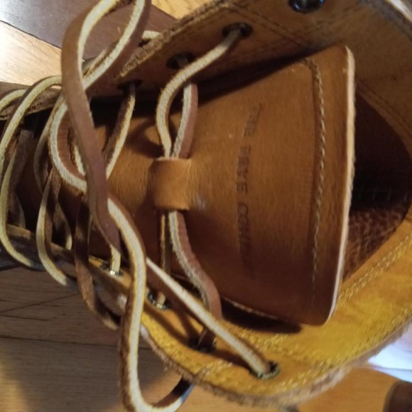 NWT Frye Sabrina Brown/Caramel size 8 Brand New - Picture 7 of 9